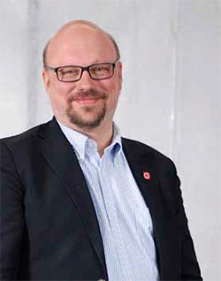 Niclas Palmgren (M), kommunalråd och ordförande i KS Niclas Palmgren